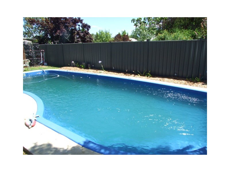 4 Captain Wilson Ave, Parkes NSW 2870