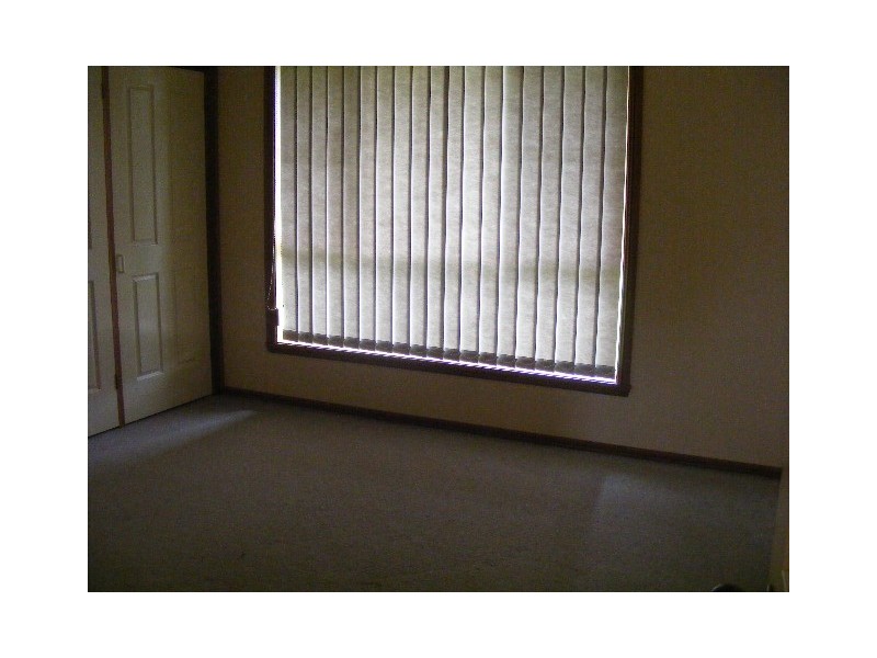 19 Ebelina Crescent, Parkes NSW 2870