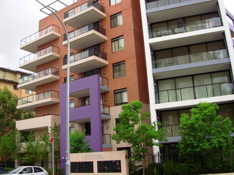2306/32-36 ORARA STREET, Waitara NSW 2077