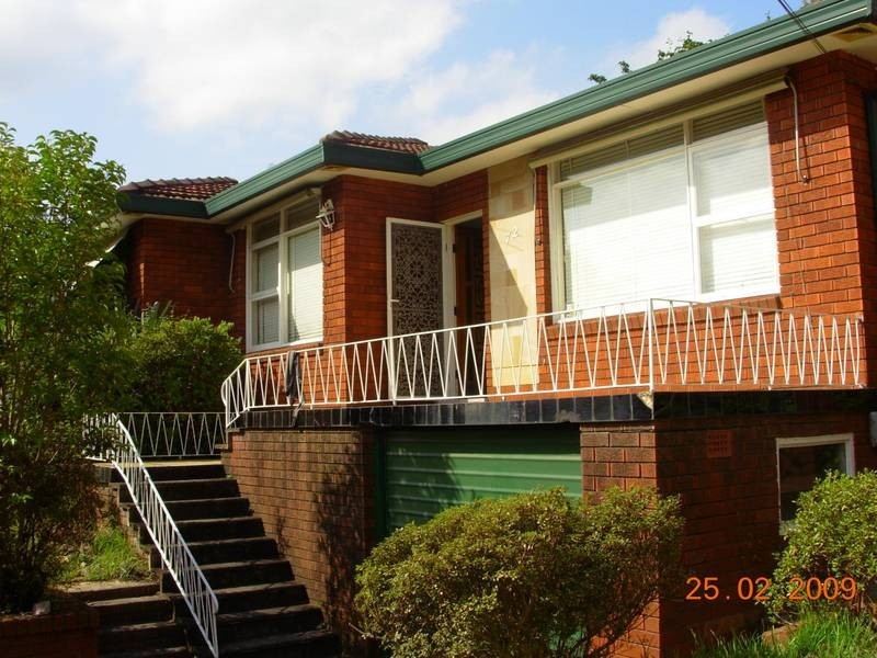 72 ADDERTON ROAD, Carlingford NSW 2118