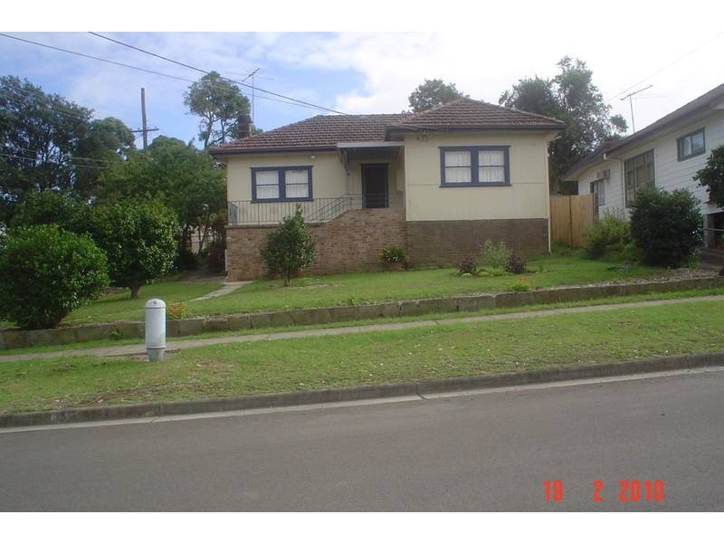 1 LOCKWOOD STREET, Asquith NSW 2077