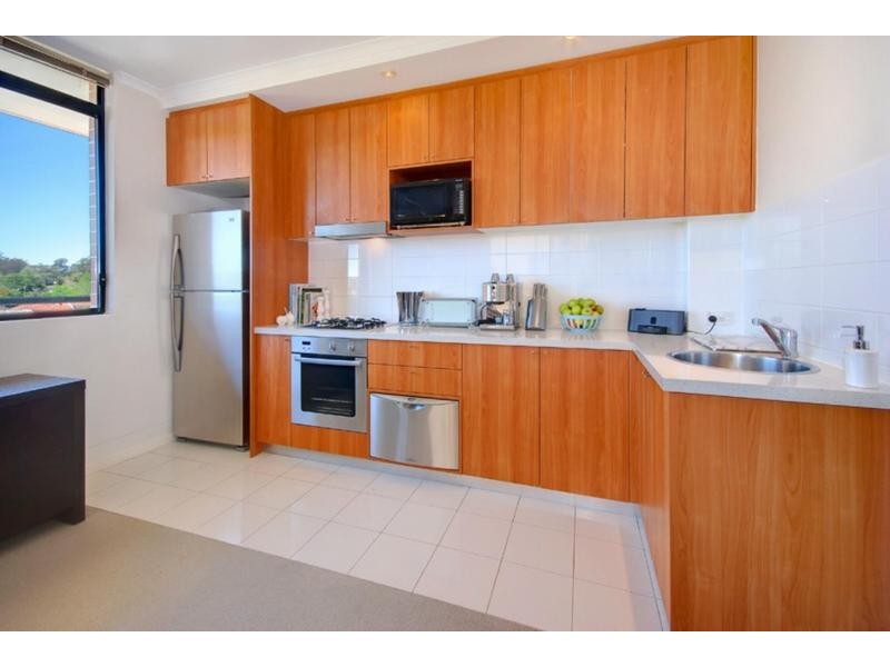 1502/41-45 Waitara Ave, Waitara NSW 2077