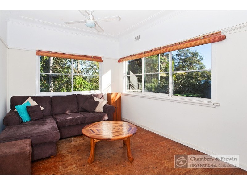 64 Point Road, Mooney Mooney NSW 2083