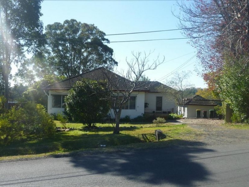 12 Flora Avenue, Mount Colah NSW 2079