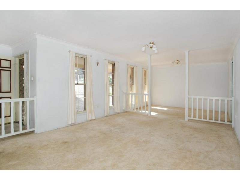 37 Amaroo Avenue, Mount Colah NSW 2079
