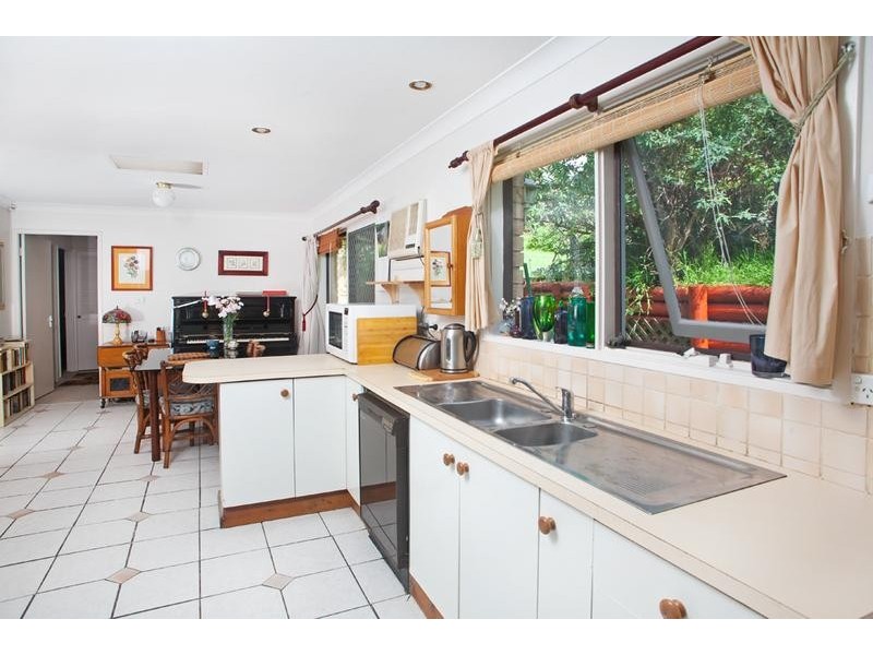 40 St Helens Avenue, Mount Kuring-gai NSW 2080