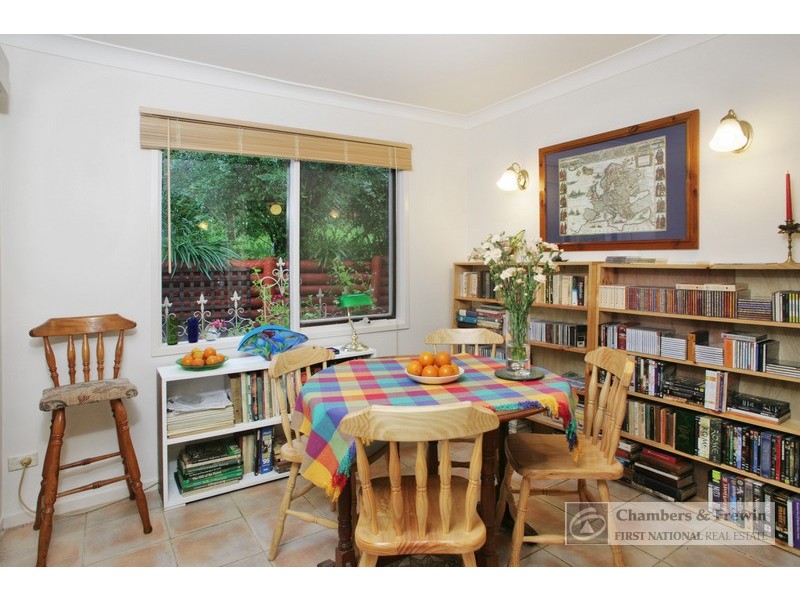 40 St Helens Avenue, Mount Kuring-gai NSW 2080