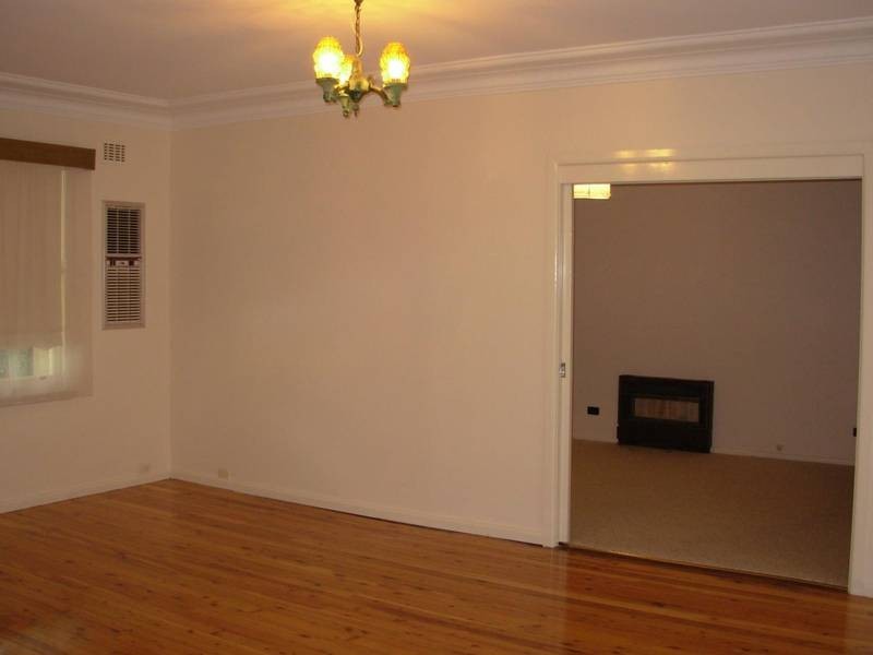 123 BURNS ROAD, Wahroonga NSW 2076