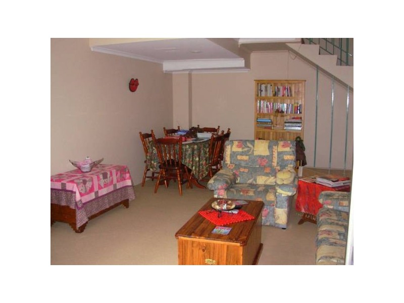 27/10 Loch Maree Avenue, Thornleigh NSW 2120