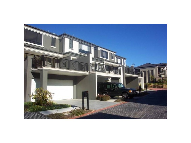 30 SILVERASH WAY, Thornleigh NSW 2120