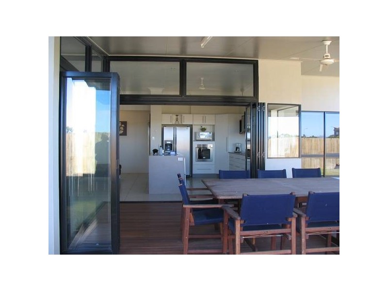 Mount Louisa QLD 4814