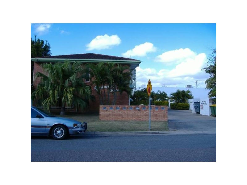 8/3 Soule St, Townsville QLD 4810