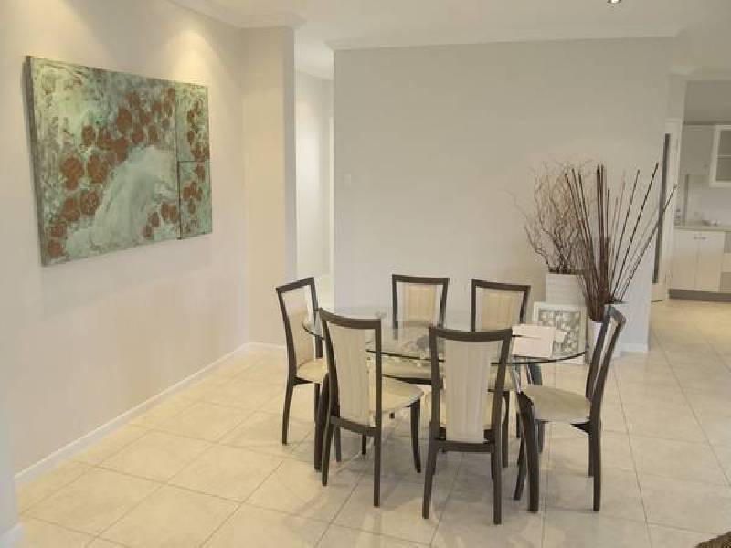 Donostia, Bushland Beach QLD 4818