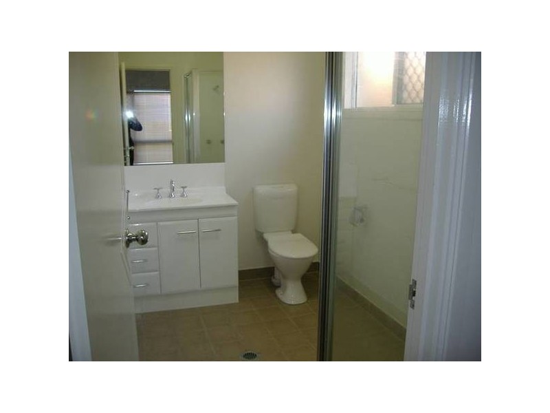 Minaret Way, Mount Louisa QLD 4814