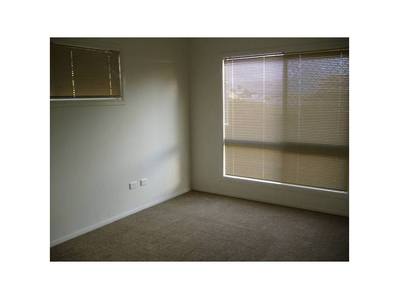 Minaret Way, Mount Louisa QLD 4814