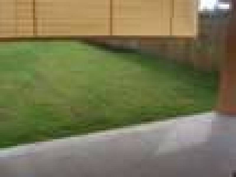 2/13 Amy Court, Kelso QLD 4815