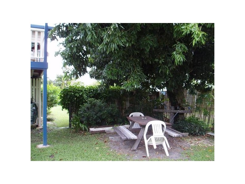 6 Palm Avenue, Ingham QLD 4850