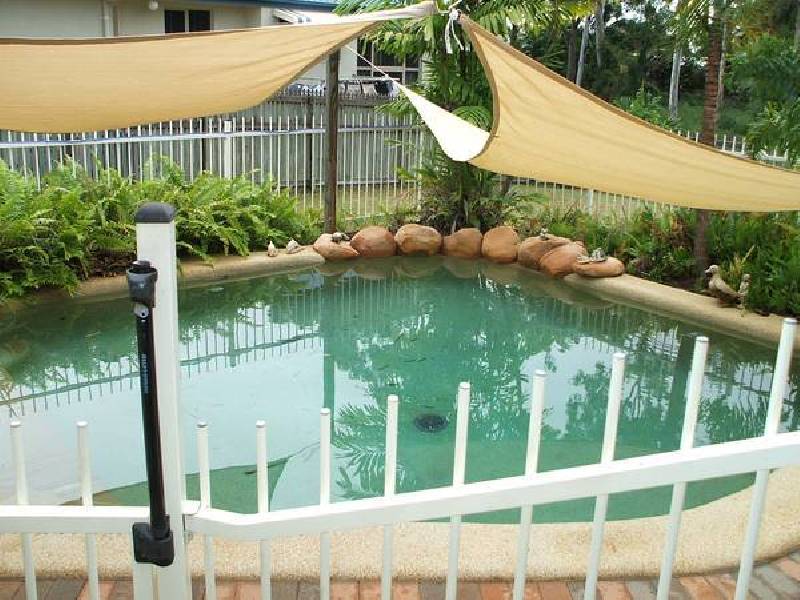 15 Luke Court, Bushland Beach QLD 4818