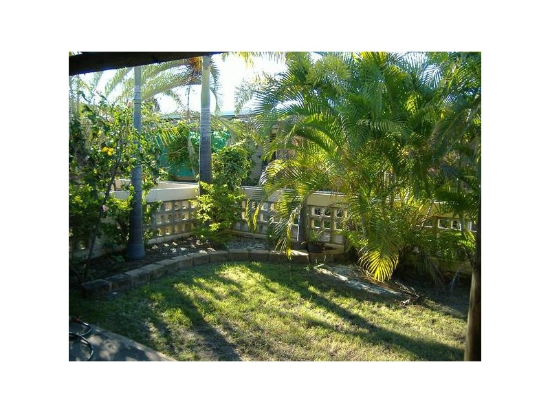 3/115 Eyre, North Ward QLD 4810