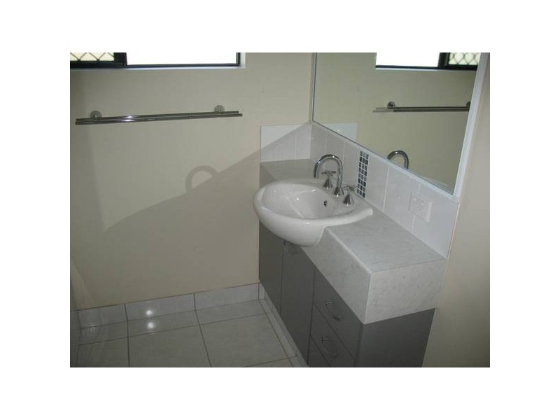 16 TOKARA COURT, Kelso QLD 4815