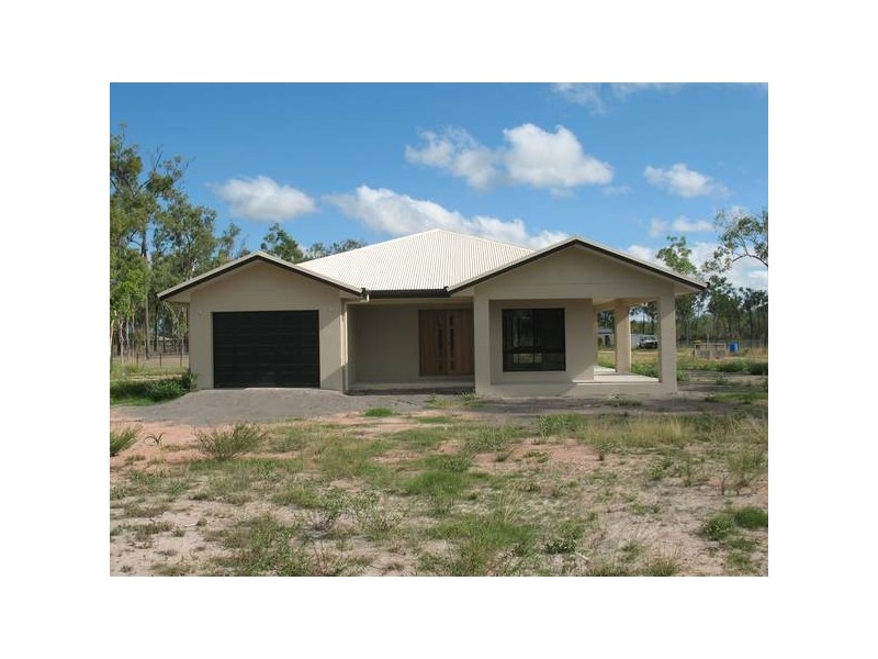 16 TOKARA COURT, Kelso QLD 4815