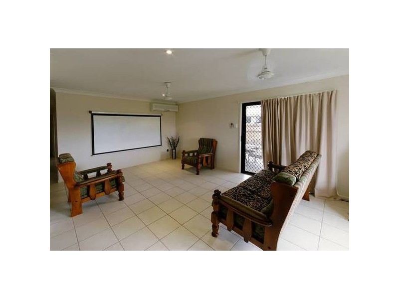 17 Kempton Chase, Burdell QLD 4818