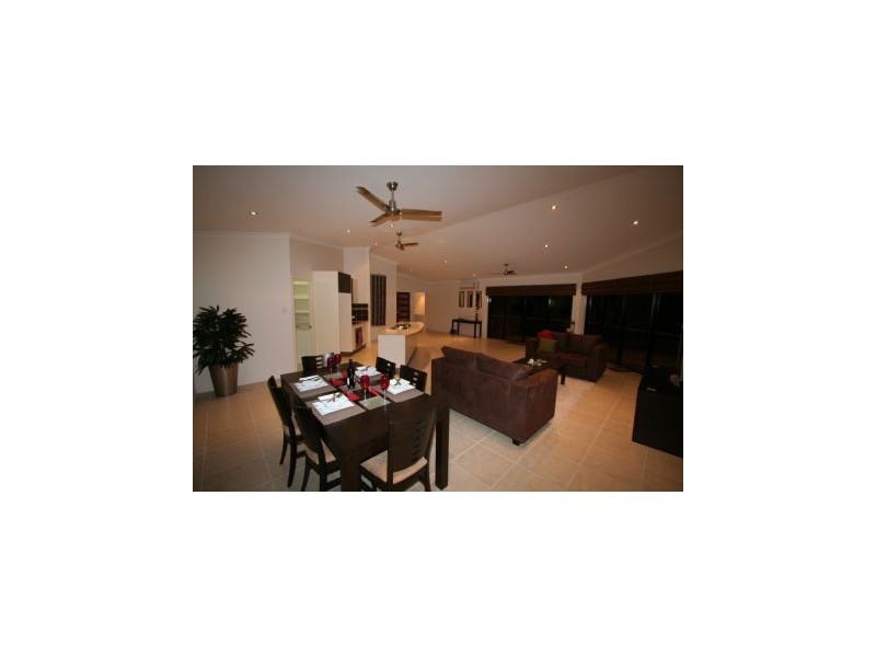 44 SANDPLOVER CIRCUIT KALYNDA CHASE, Townsville QLD 4810