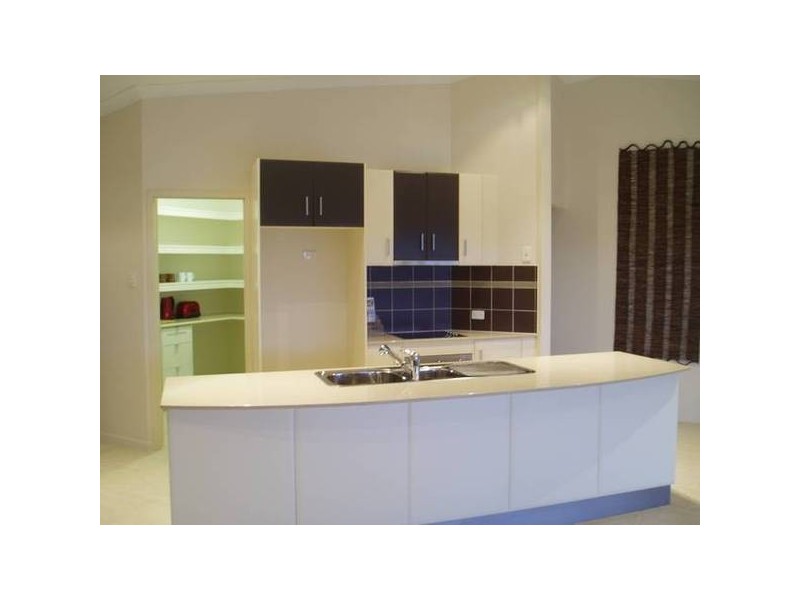 44 SANDPLOVER CIRCUIT KALYNDA CHASE, Townsville QLD 4810