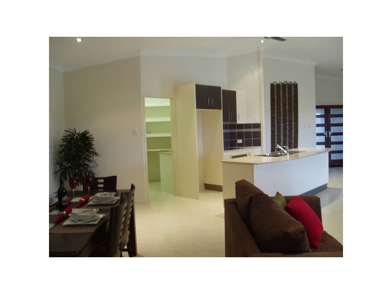 44 SANDPLOVER CIRCUIT KALYNDA CHASE, Townsville QLD 4810