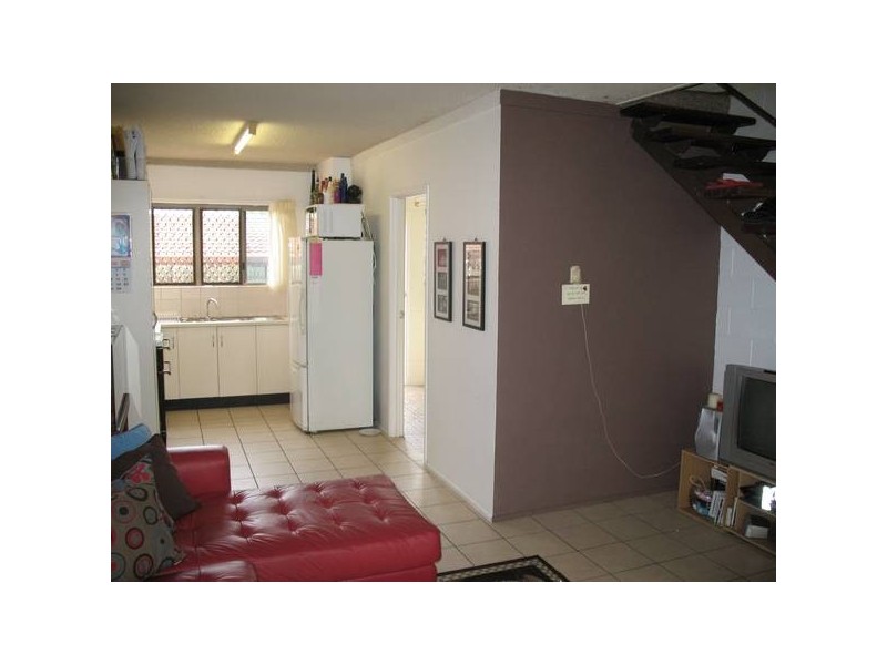 6/25 Roberts Street, Hermit Park QLD 4812