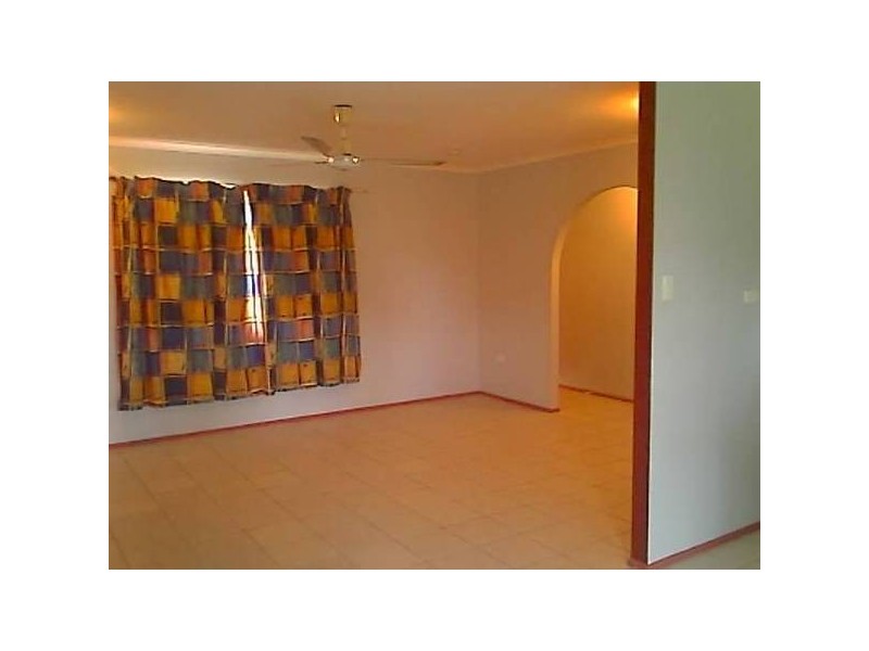 10 JABIRU CRES, Condon QLD 4815