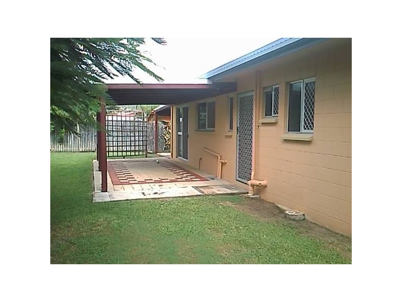 10 JABIRU CRES, Condon QLD 4815