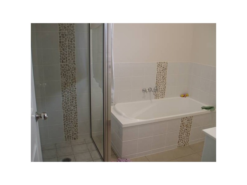 8 BLUE WREN DRIVE ROSEWOOD ESTATE KELSO, Townsville QLD 4810