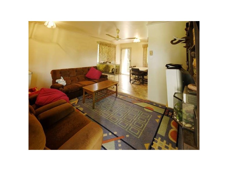 10 Maria Street, Townsville QLD 4810