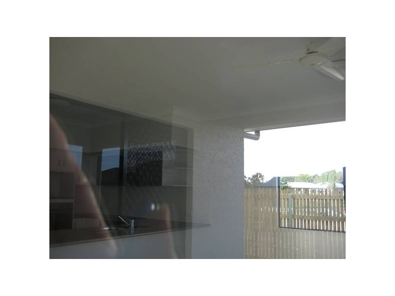 15 Parklands Drive, Mount Louisa QLD 4814