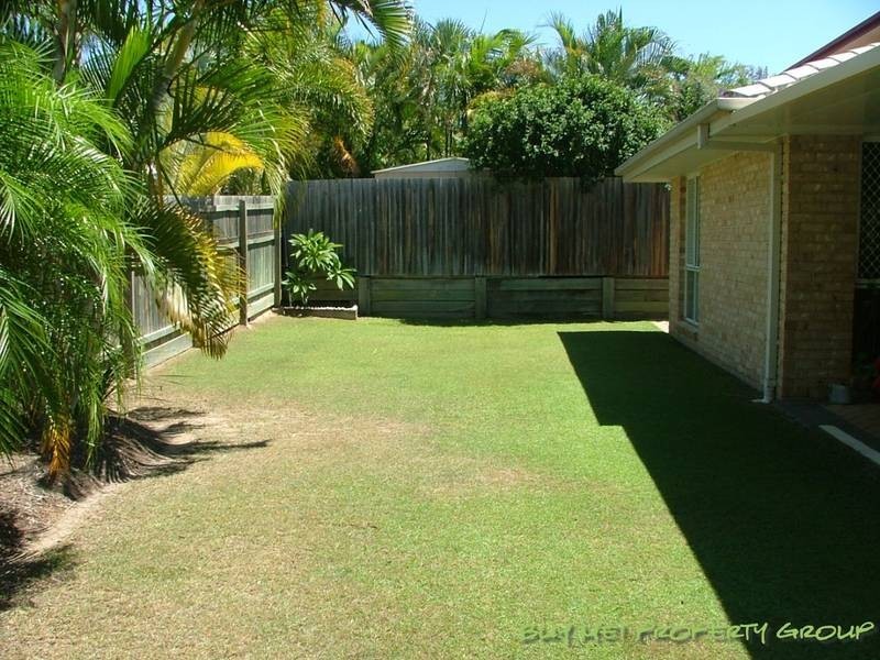 57 Ontario Cres, Parkinson QLD 4115