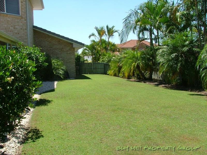 57 Ontario Cres, Parkinson QLD 4115