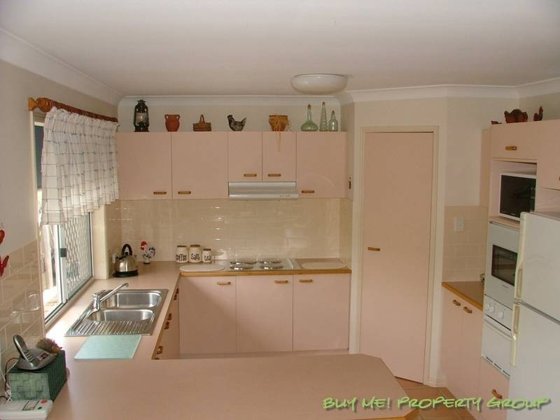 2 Andree Place, Wishart QLD 4122