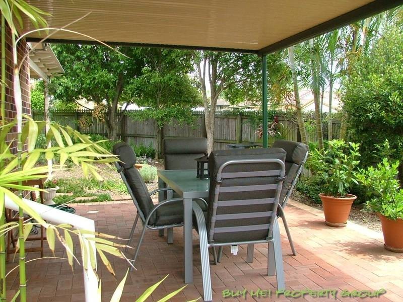 2 Andree Place, Wishart QLD 4122