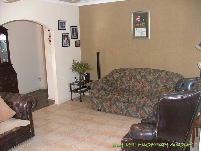 9 Vinca St, Runcorn QLD 4113