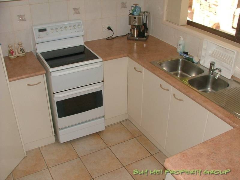 9 Vinca St, Runcorn QLD 4113