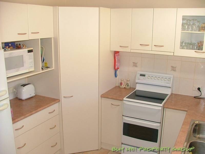 9 Vinca St, Runcorn QLD 4113