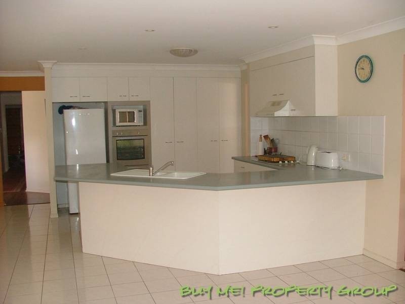 38 Honeysuckle Way, Calamvale QLD 4116