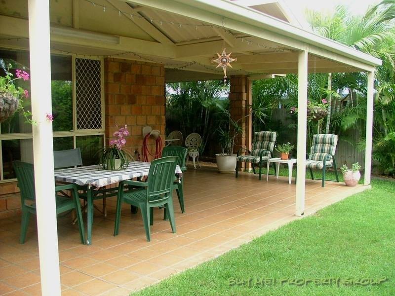 9 Swanbrook Pl, Parkinson QLD 4115