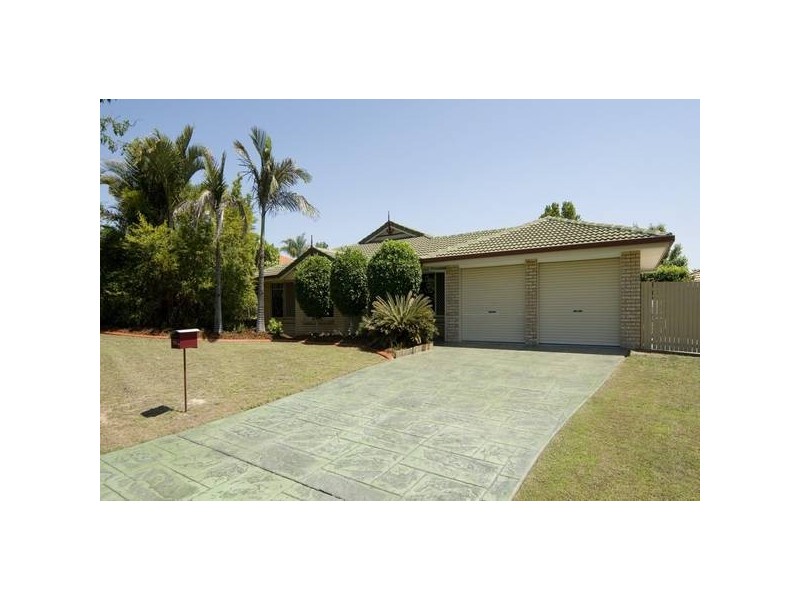 7 Silverdell St, Parkinson QLD 4115