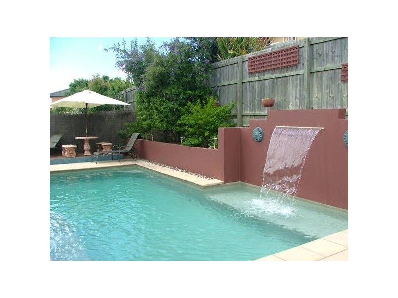 8 Mitchell Place, Parkinson QLD 4115