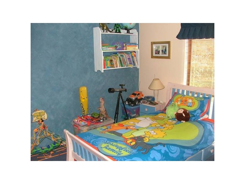 8 Mitchell Place, Parkinson QLD 4115