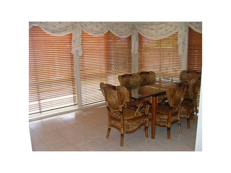 61 Mayfair Place, Stretton QLD 4116