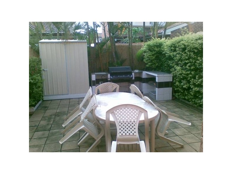 30/18 Defiance Road, Logan Central QLD 4114