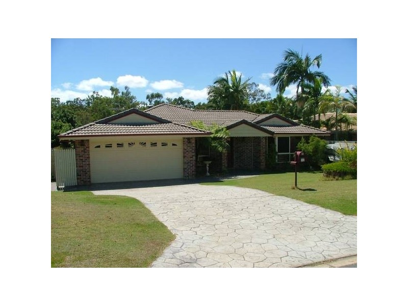 21 Como Place, Parkinson QLD 4115